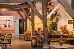A Beautiful Mess &ndash; Arnhem &ndash; Community Caf&eacute;