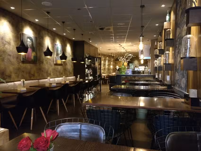 A-Fusion Food & Drinks