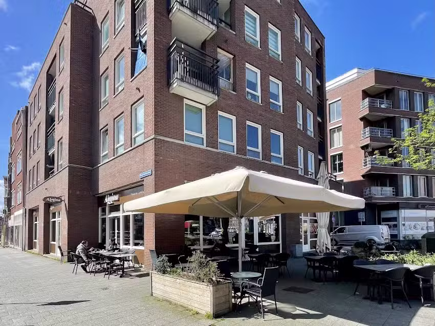 Almina Restaurant en Patisserie