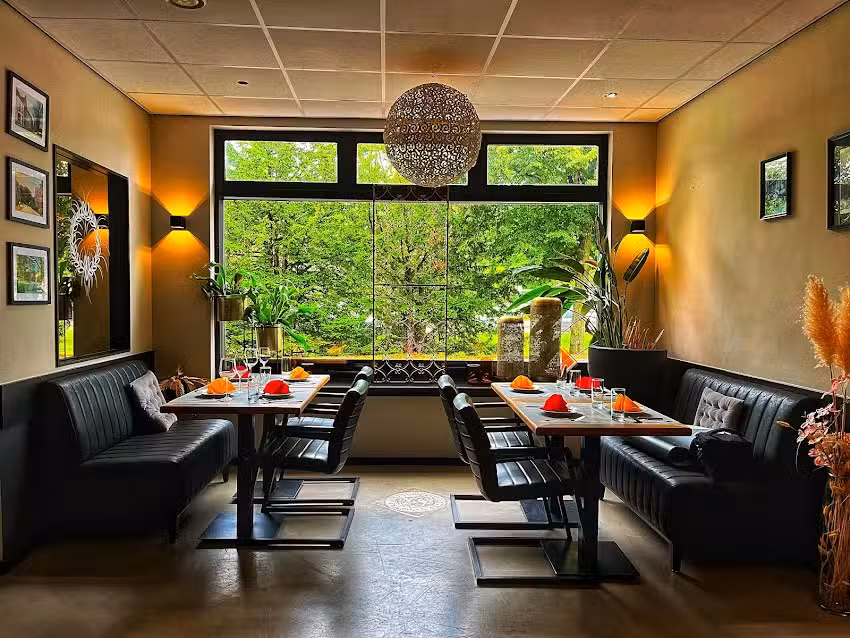 Anmool Indian Restaurant