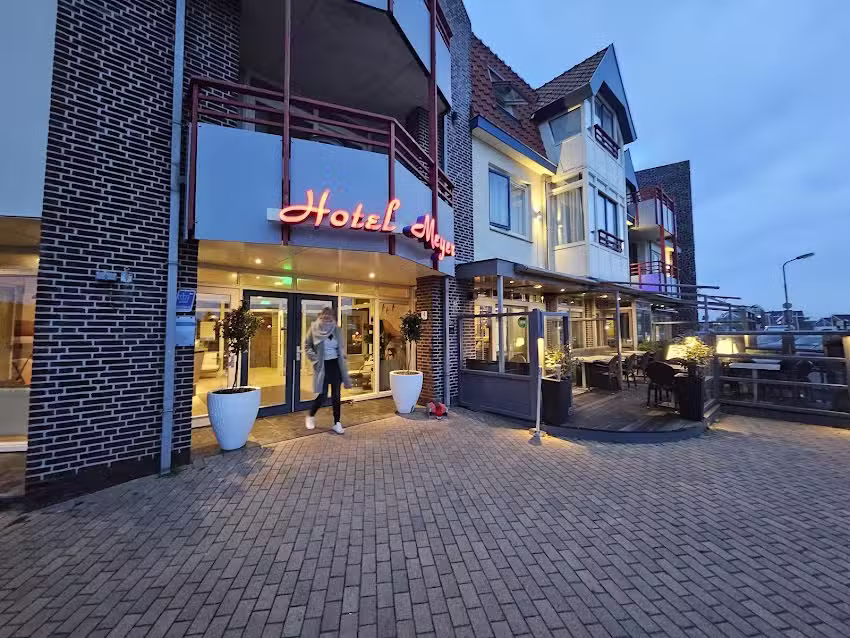 Beach Hotel Bergen aan Zee
