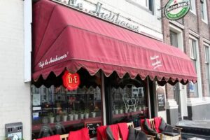 Biercaf&eacute; De Huiskamer