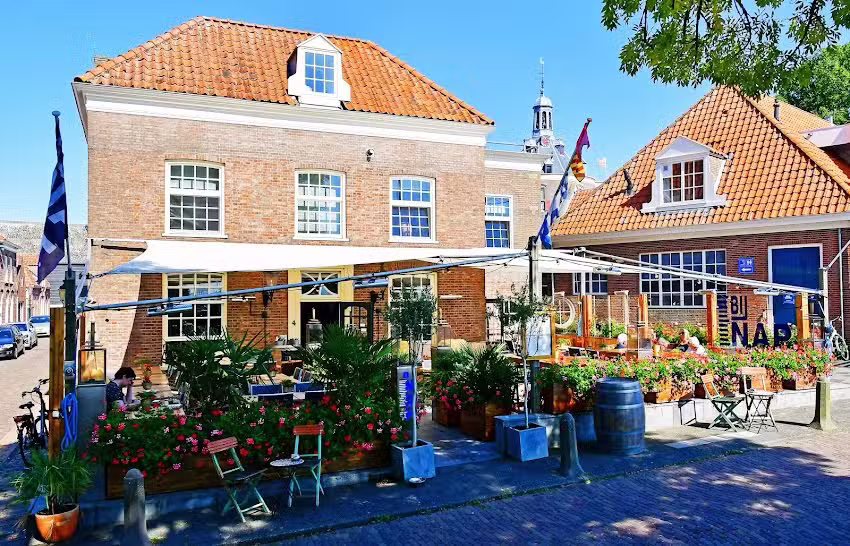 Bij N.A.P.