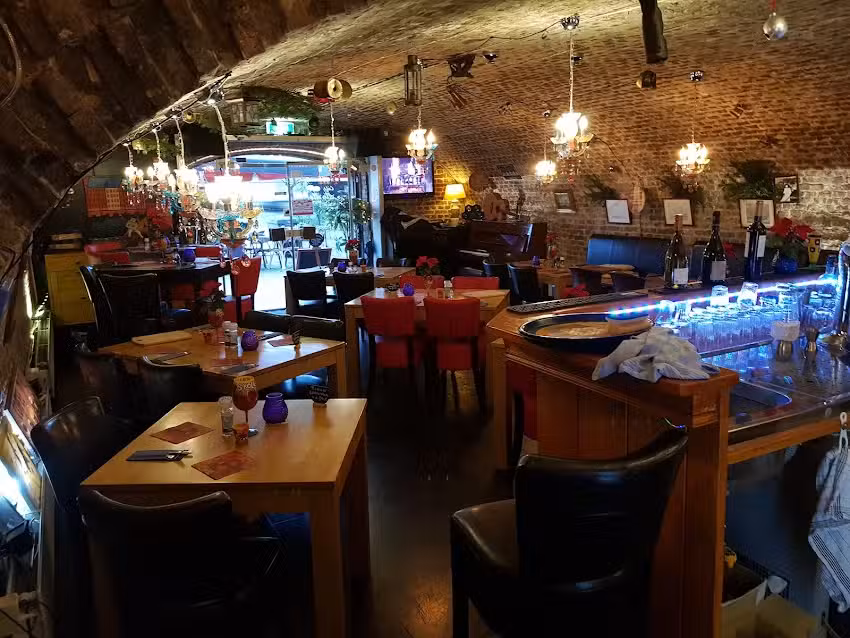 Bistro &lsquo;Allo &lsquo;Allo!