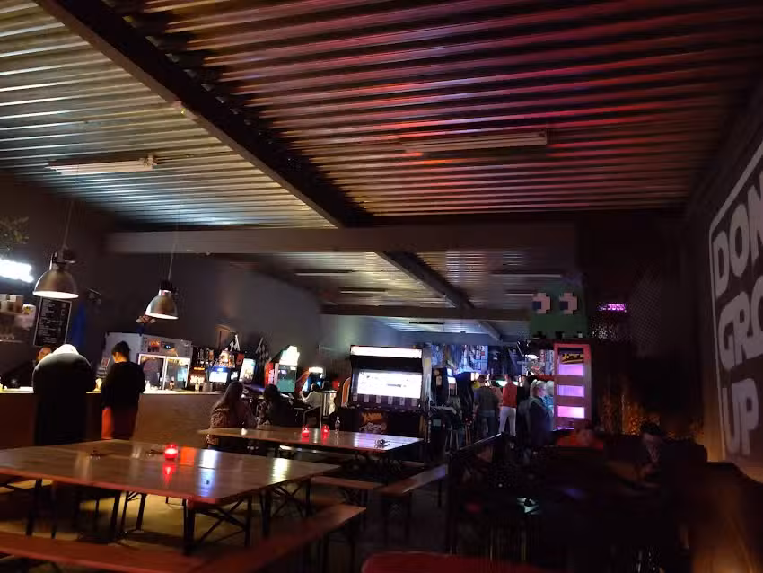 Blast Galaxy | Arcade & Karaoke