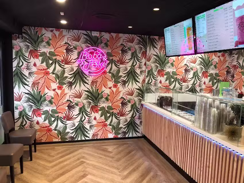 Boba & Pok&eacute;