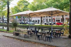 Bobby’s Blue Weesp