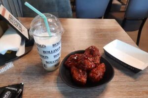 Bollino&rsquo;s Burgers & Fries