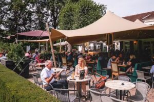 Boscaf&eacute; de Busjop