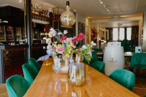 Brasserie en Wijnbar Genieten