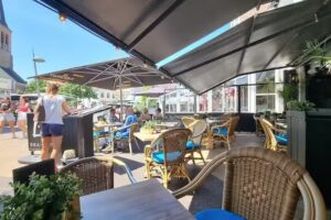 𝐁𝐑𝐀𝐙𝐄𝐄