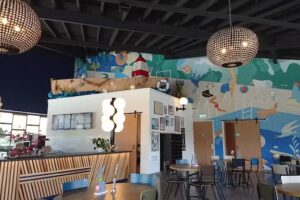 BROODS, broodjesbar & drive-thru