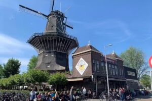 Brouwerij &rsquo;t IJ &ndash; Proeflokaal de Molen