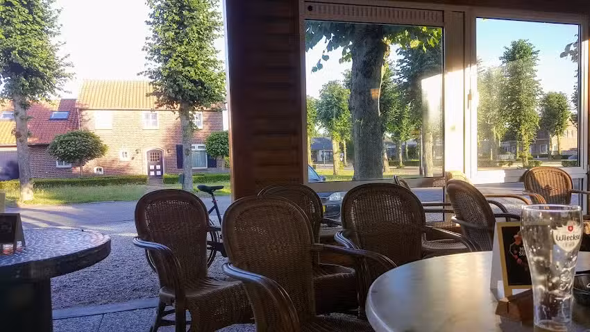 Buitenlust Landhorst &ndash; Cafe &ndash; Zaal &ndash; Cafetaria