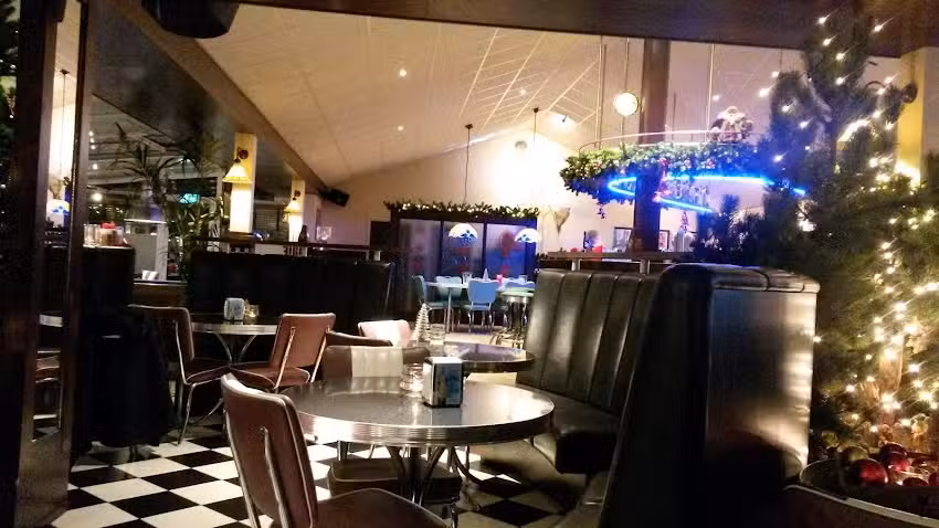 Burgermeester van Ameland (voorheen Neighbours)