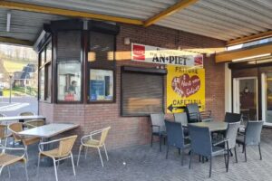 Busrestauratie An en Piet