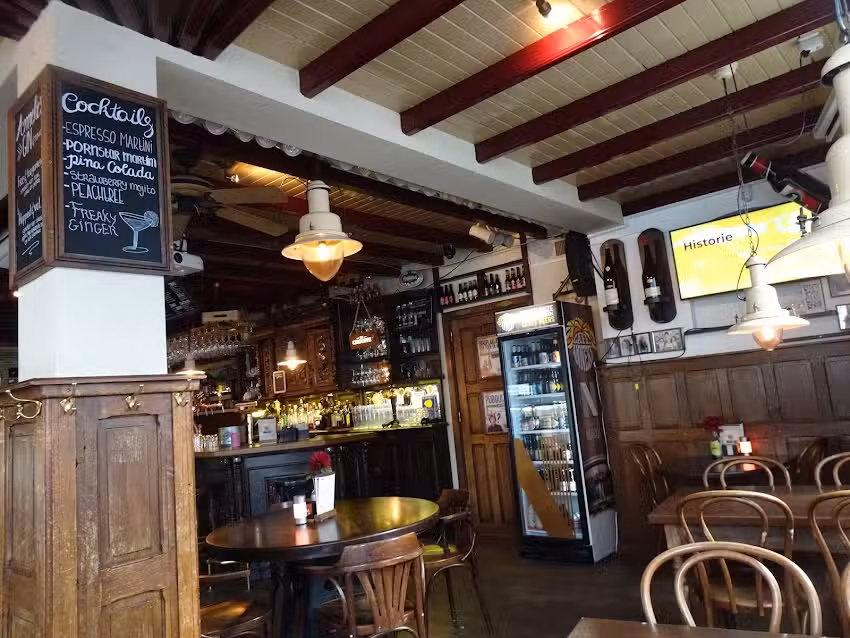 Caf&eacute; Anneke🍺