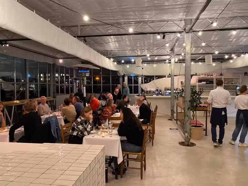 Caf&eacute; Clementine