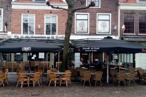 Caf&eacute; De Linde