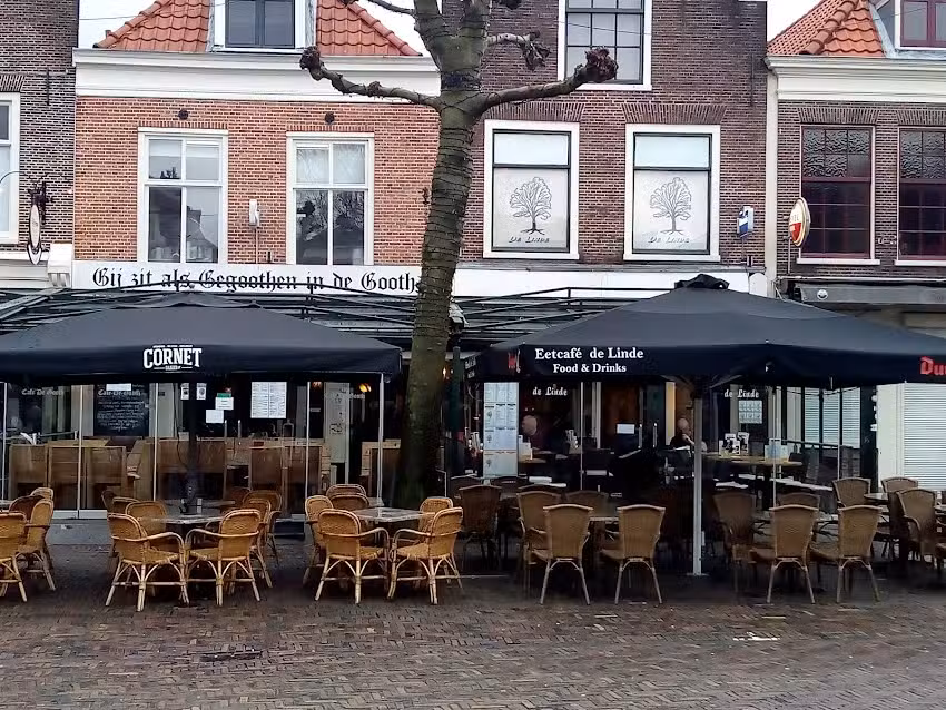 Caf&eacute; De Linde