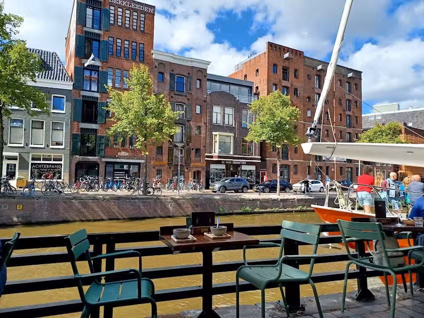 Caf&eacute; De Sigaar