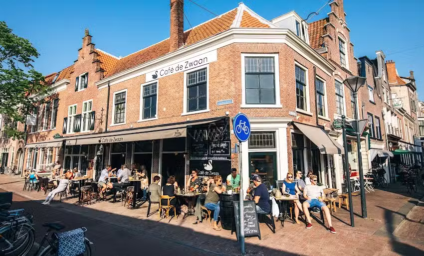 Caf&eacute; de Zwaan