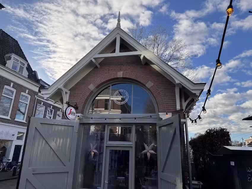 Caf&eacute; Elize bij &rsquo;t Spoor