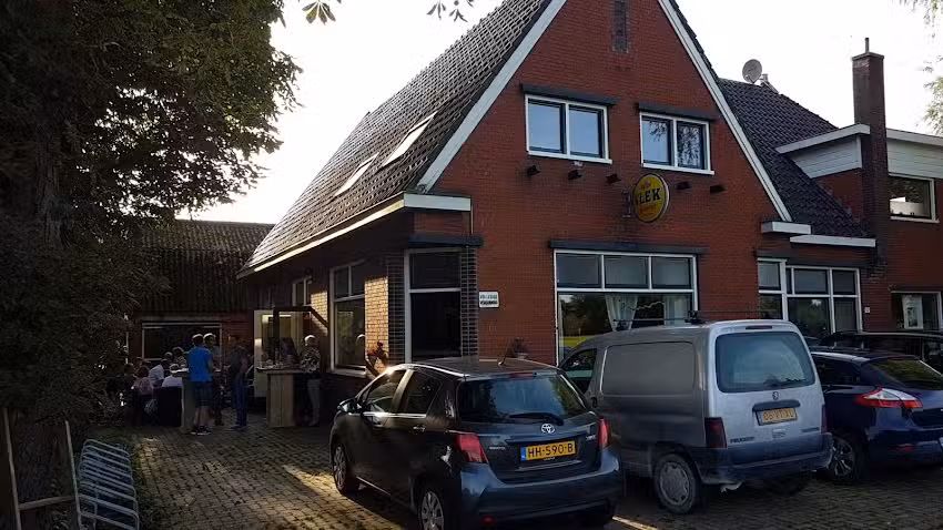 Caf&eacute; en buffetrestaurant Veenlust