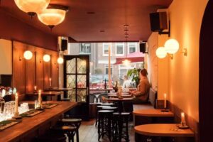 Caf&eacute; Ent&eacute;