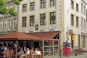 Caf&eacute; In Den Ouden Vogelstruys