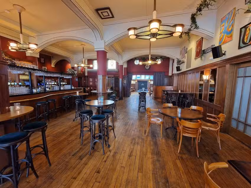 Caf&eacute; Kuyl