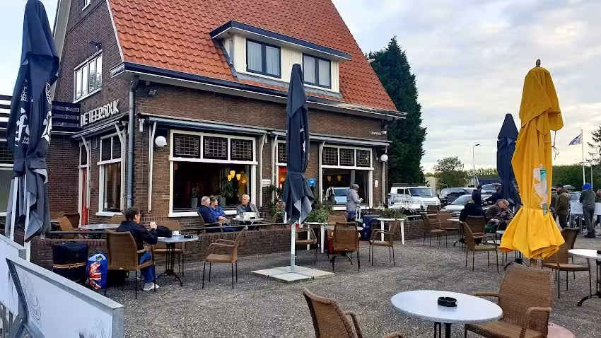 Caf&eacute; Petit Restaurant De Teersdijk