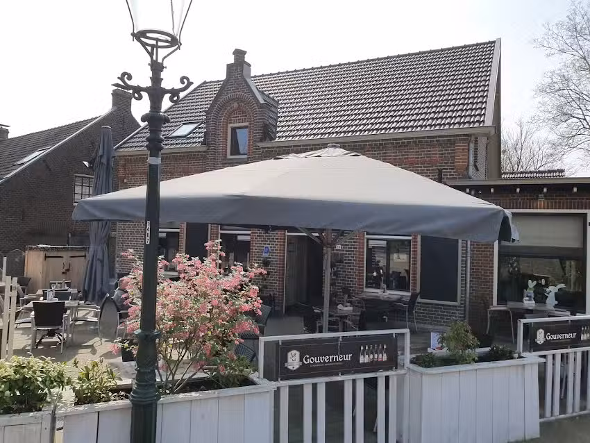 Caf&eacute; Restaurant Aan de Kirk