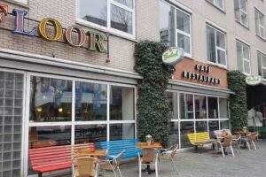 Cafe Restaurant Floor