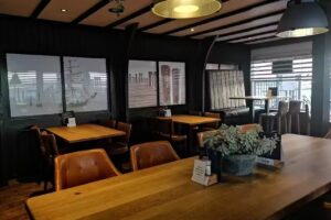Caf&eacute; Restaurant Land- en Zeezicht