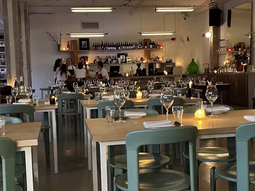 Cafe Restaurant Metro