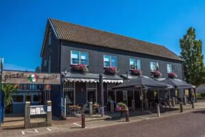 Cafe Restaurant &lsquo;Storm&rsquo;