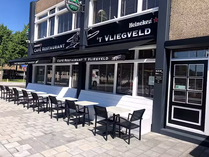 Caf&eacute;-Restaurant &rsquo;t Vliegveld