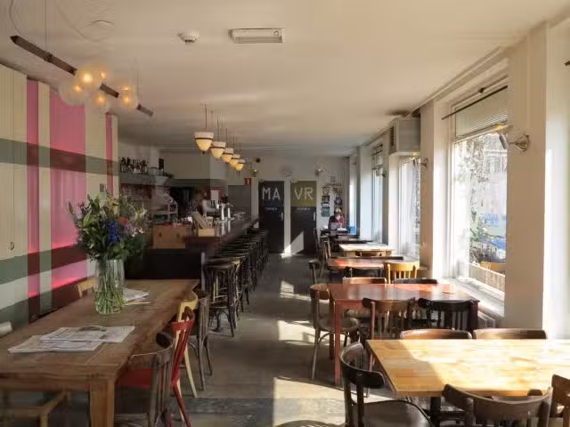 Caf&eacute; Vrijdag🍺