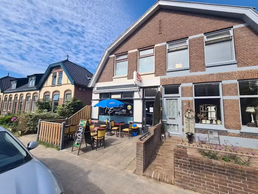 Cafetaria bistro & more
