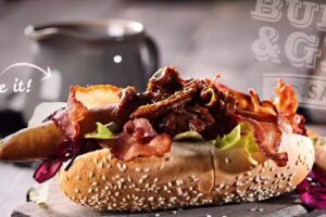 Cafetaria & Broodjeszaak Lunch & Diner To Go. Voor bedrijven 7 dagen per week geopend.