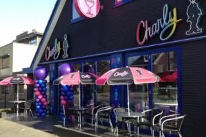 Cafetaria Charly Zwolseweg