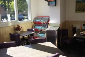 Cafetaria De Halve Maan