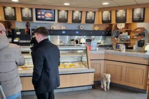 Cafetaria De Ploossche Hof🍟