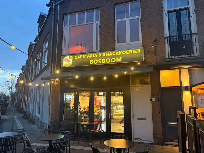 Cafetaria en Snackkoerier Bosboom