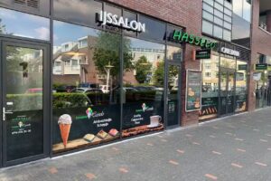 Cafetaria & IJssalon Hasselo