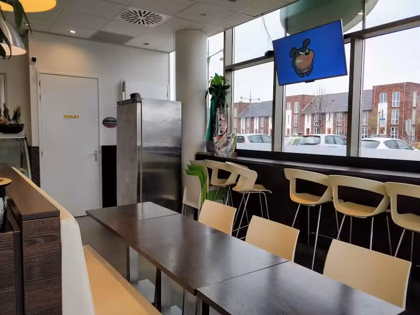 Cafetaria Laauwik🍟