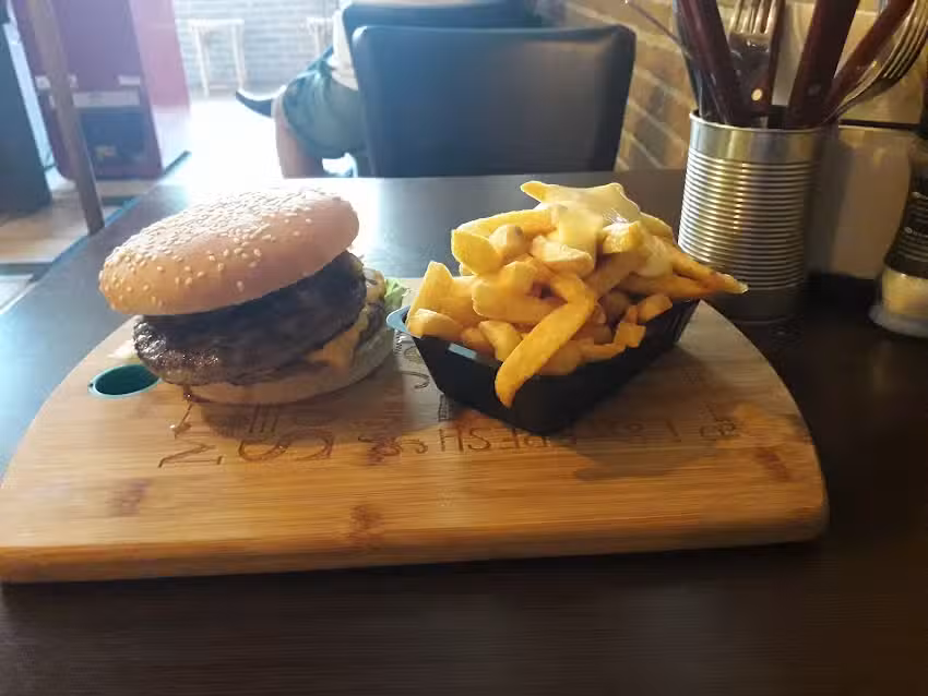 Cafetaria Petit Restaurant De Snack