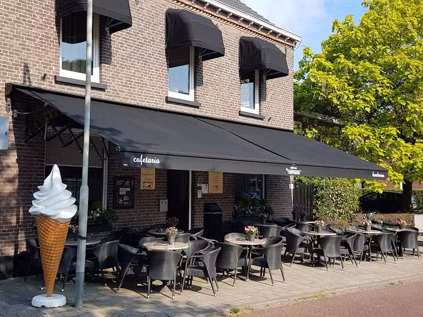 Cafetaria &rsquo;t Centrum &ndash; Arcen