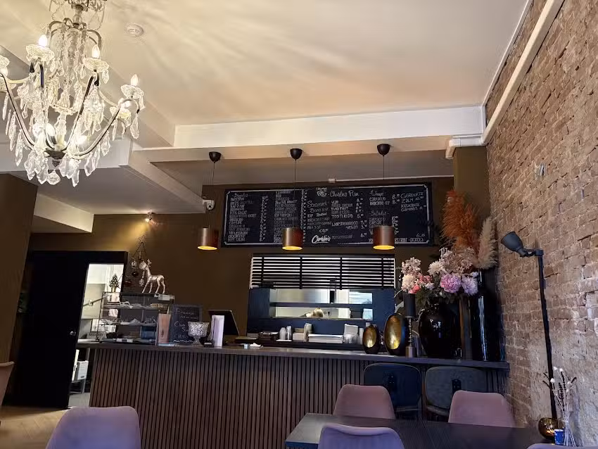 Charlie&rsquo;s Breaud Boutique